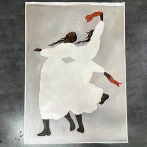 Free Dance with White Dresses and Red Ribbons